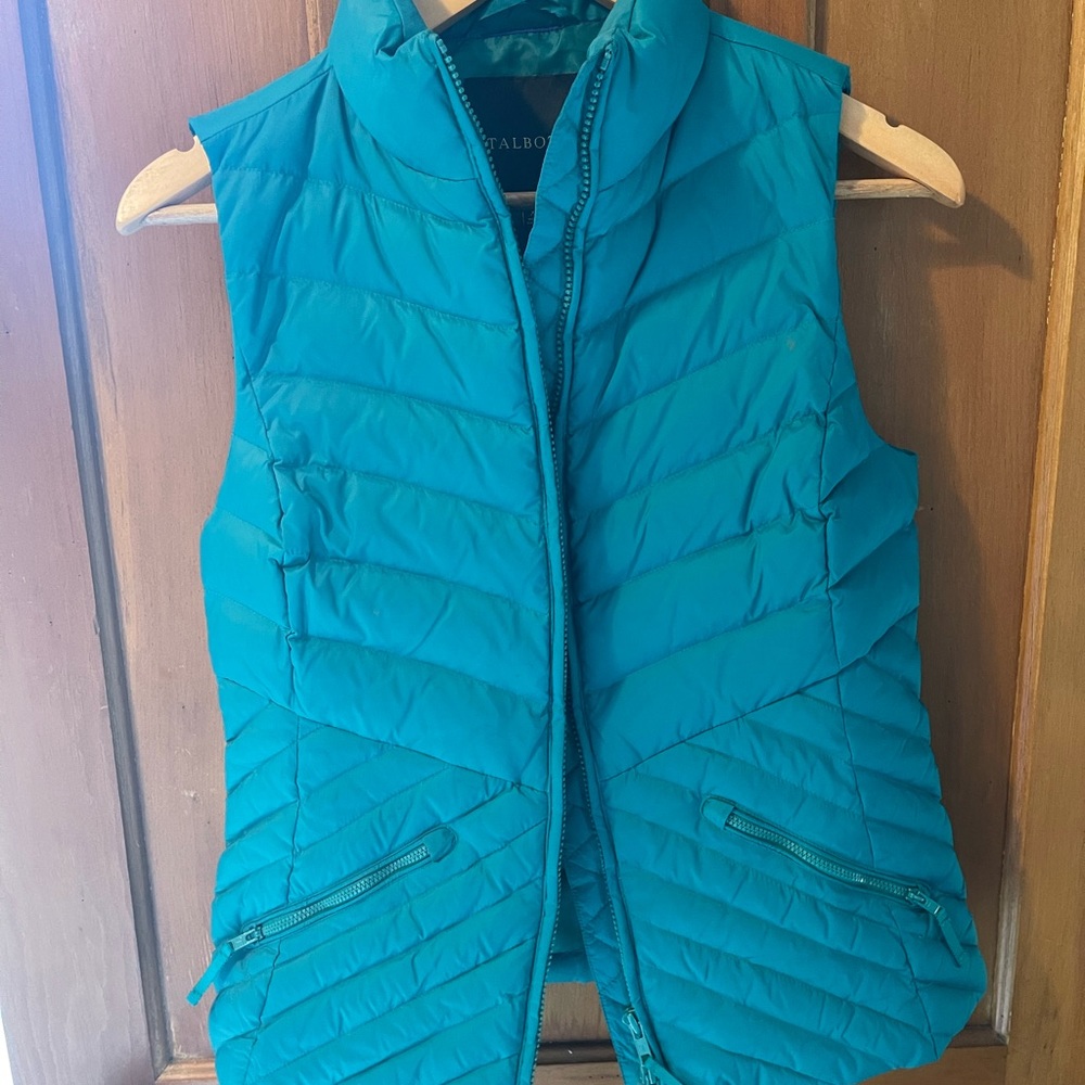 Womens Talbots puff vest
